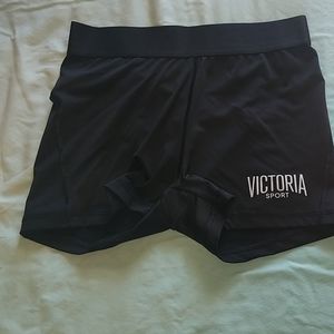 Victoria Sport shorts